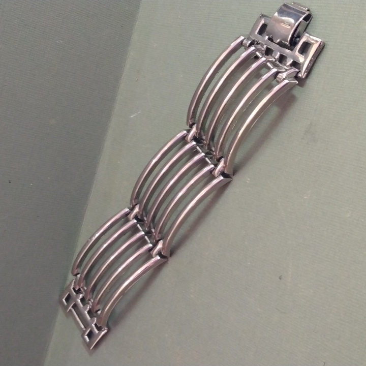 Silver Tone Bracelet